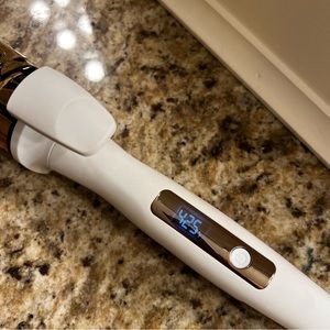 Kristin Ess Soft Bend Titanium Curling Iron - 2"